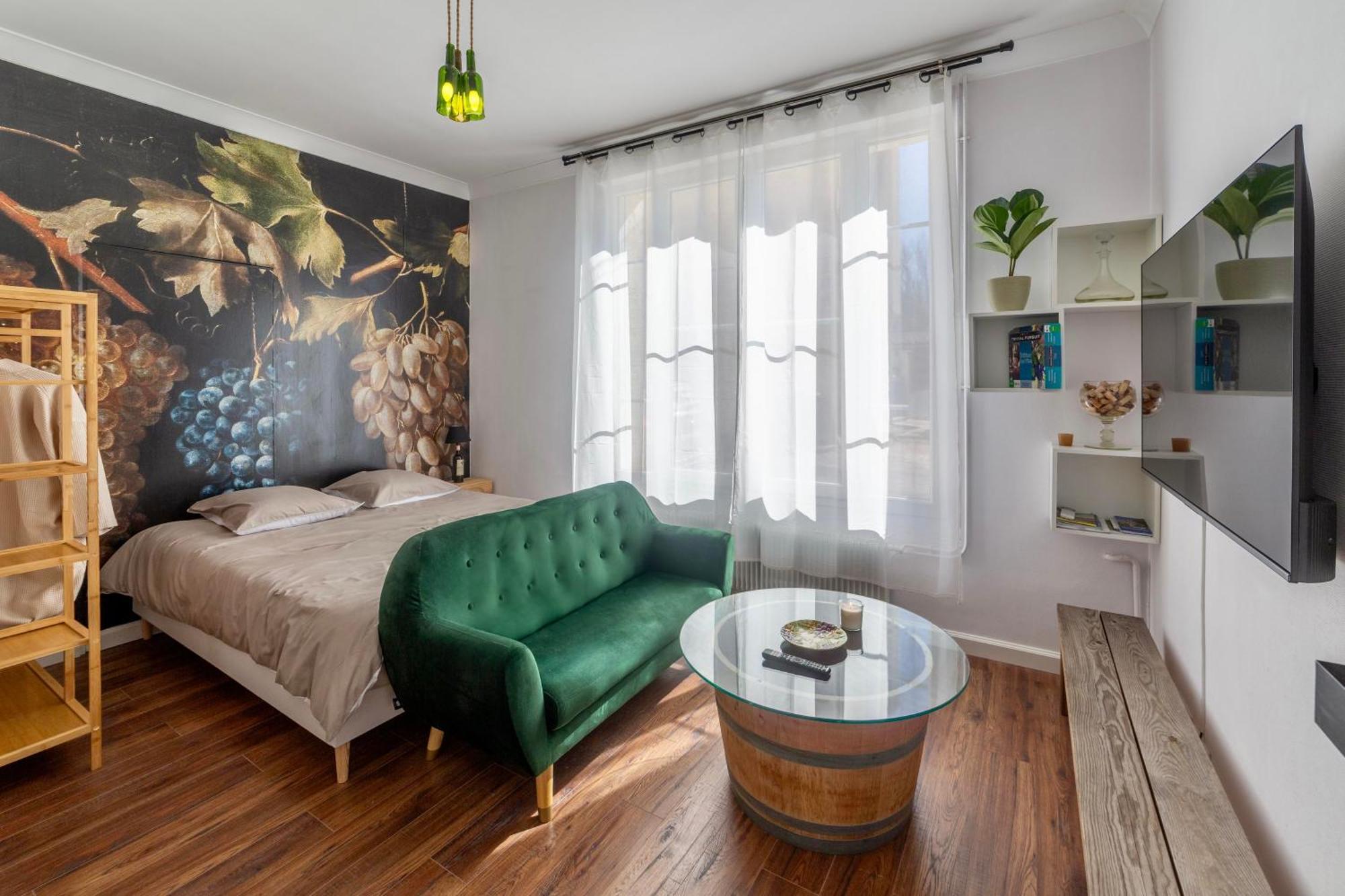 Suite Grand Cru - Spa & Terrasse Arveyres المظهر الخارجي الصورة